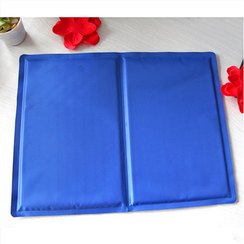 Self-Cooling Pet Pad – Automatic Rechargeable Cooling Mat for Cats & Dogs