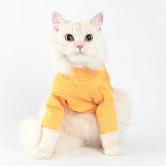Yellow Cat Turtleneck Sweater – Stylish & Cozy 100% Cotton Winter Wear for Cats