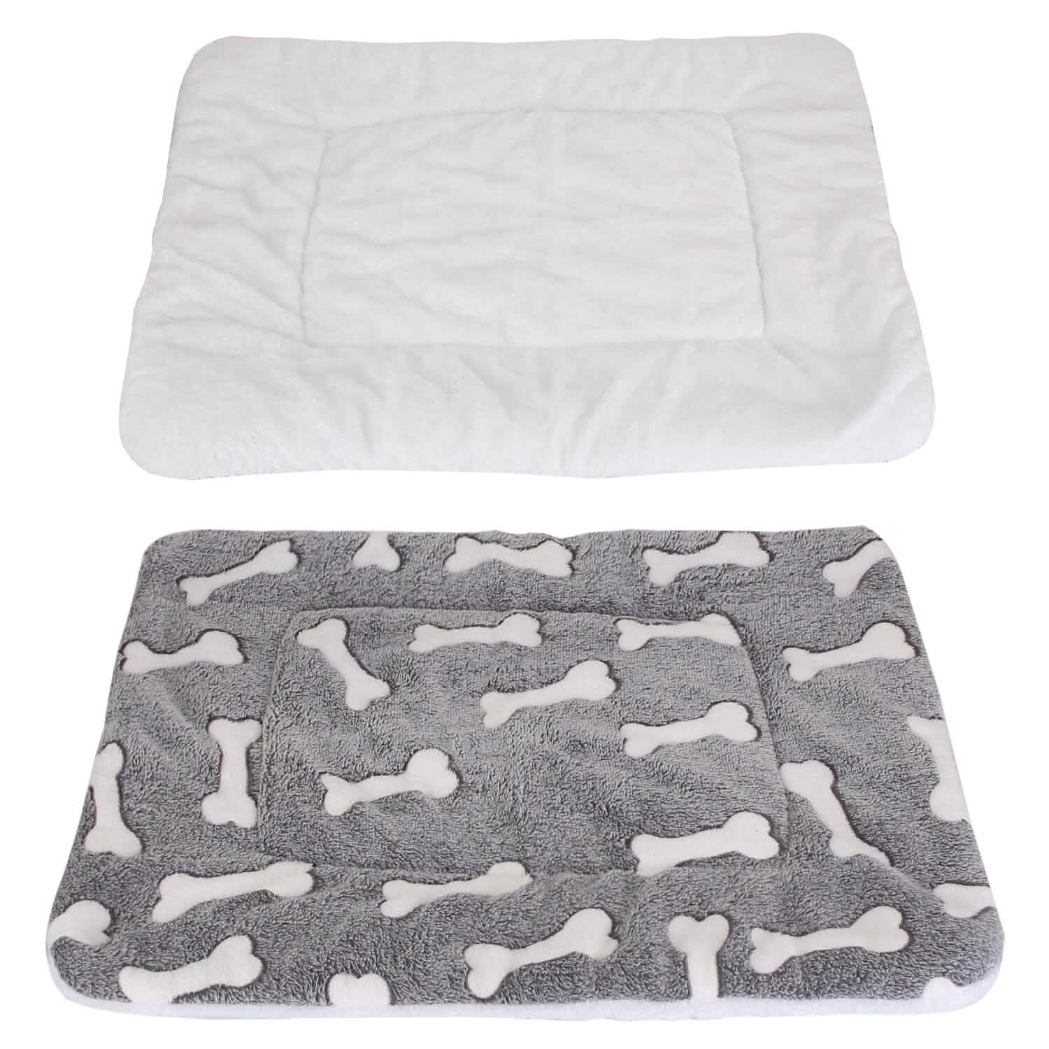 Soft, comfortable flannel dog bed mat by DailySale, perfect for pets to rest and relax in cozy pet supplies.